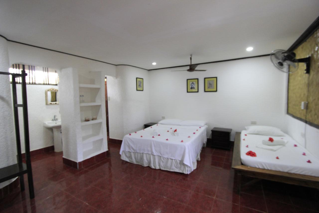 Discovery Island Resort Coron Εξωτερικό φωτογραφία