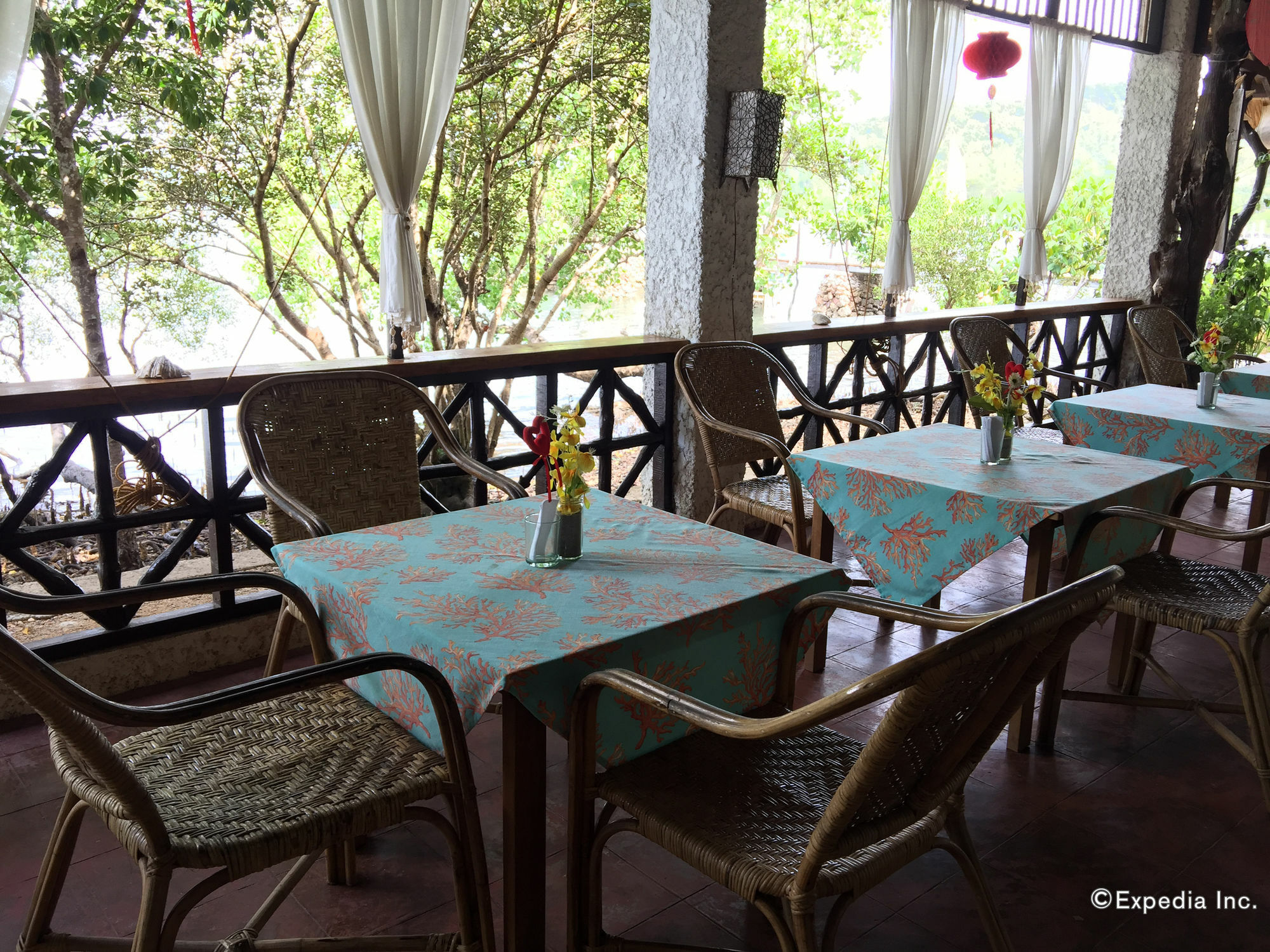 Discovery Island Resort Coron Εξωτερικό φωτογραφία